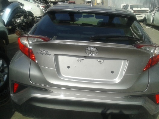 2016 MODEL TOYOTA C-HR ÇIKMA BAGAJ KAPAĞI